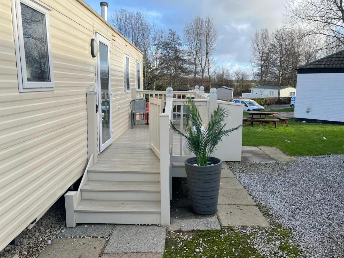 Caravan In Haven Marton Mere Holiday Park Blackpool Exteriör bild